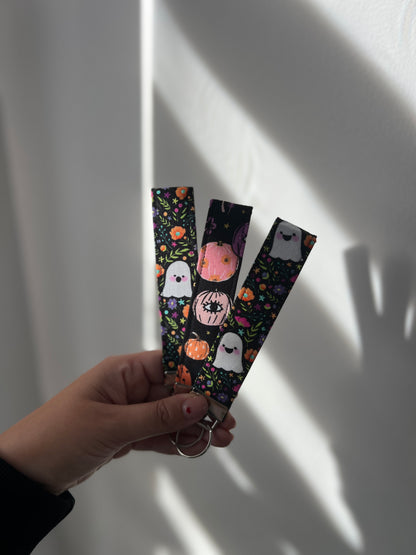 🎃 Pastel Pumpkin Wristlet Keychain (Limited Edition)