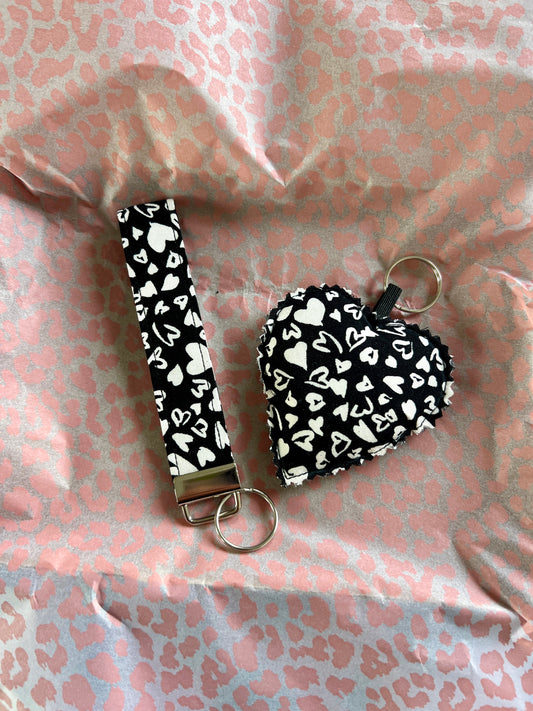 Hearts- Keys & Wristlet Set