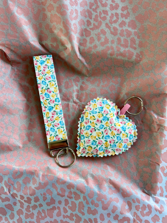 Liberty Tiny Tulips- Keys & Wristlet Set