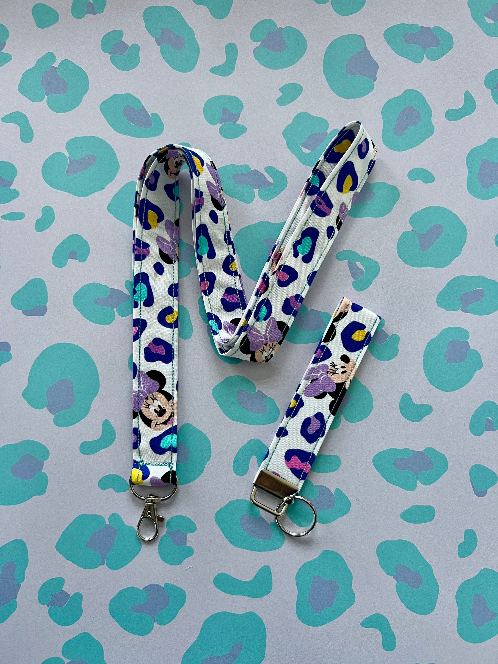 Minnie Leopard Print Lanyard and Wristlet Keychain Bundle